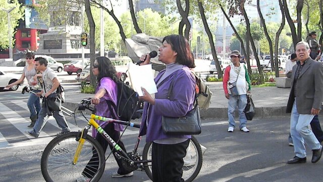 Marcha por el día de la despenalización del aborto en América Latina y el Caribe del Monumento a la madre hasta el Zócalo, 28 de septiembre de 2011 México, D. F.
