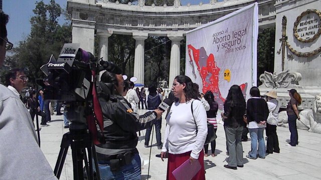 Celebración en el marco del día Internacional por la Despenalización del Aborto en América Latina y el Caribe que se llevo a cabo el día 27 de septiembre de 2011 en el Hemiciclo a Juárez México, D.F. (