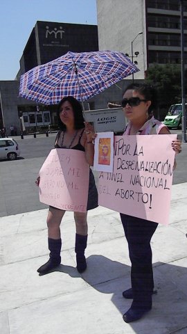Celebración en el marco del día Internacional por la Despenalización del Aborto en América Latina y el Caribe que se llevo a cabo el día 27 de septiembre de 2011 en el Hemiciclo a Juárez México, D.F. (
