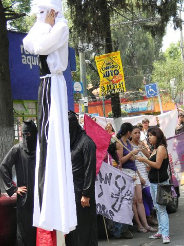 Manifiesto presentado ante la representación del gobierno de baja California Sur en el D.F. 