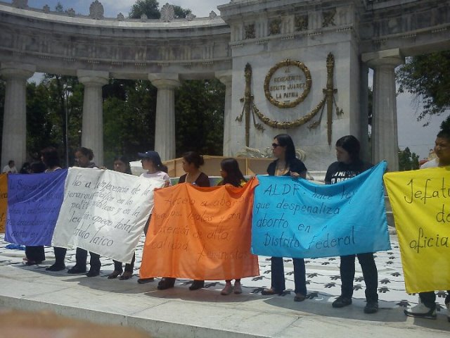 Celebracion 3er aniversario de la sentencia de la SCJN por la costitucionalidad de las reformas legales que despenalizan la ILE en el DF hasta la 12a semana de gestación