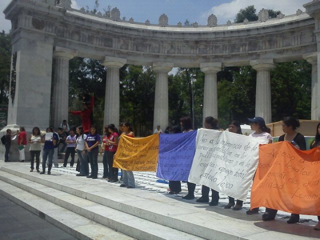 Celebracion 3er aniversario de la sentencia de la SCJN por la costitucionalidad de las reformas legales que despenalizan la ILE en el DF hasta la 12a semana de gestación